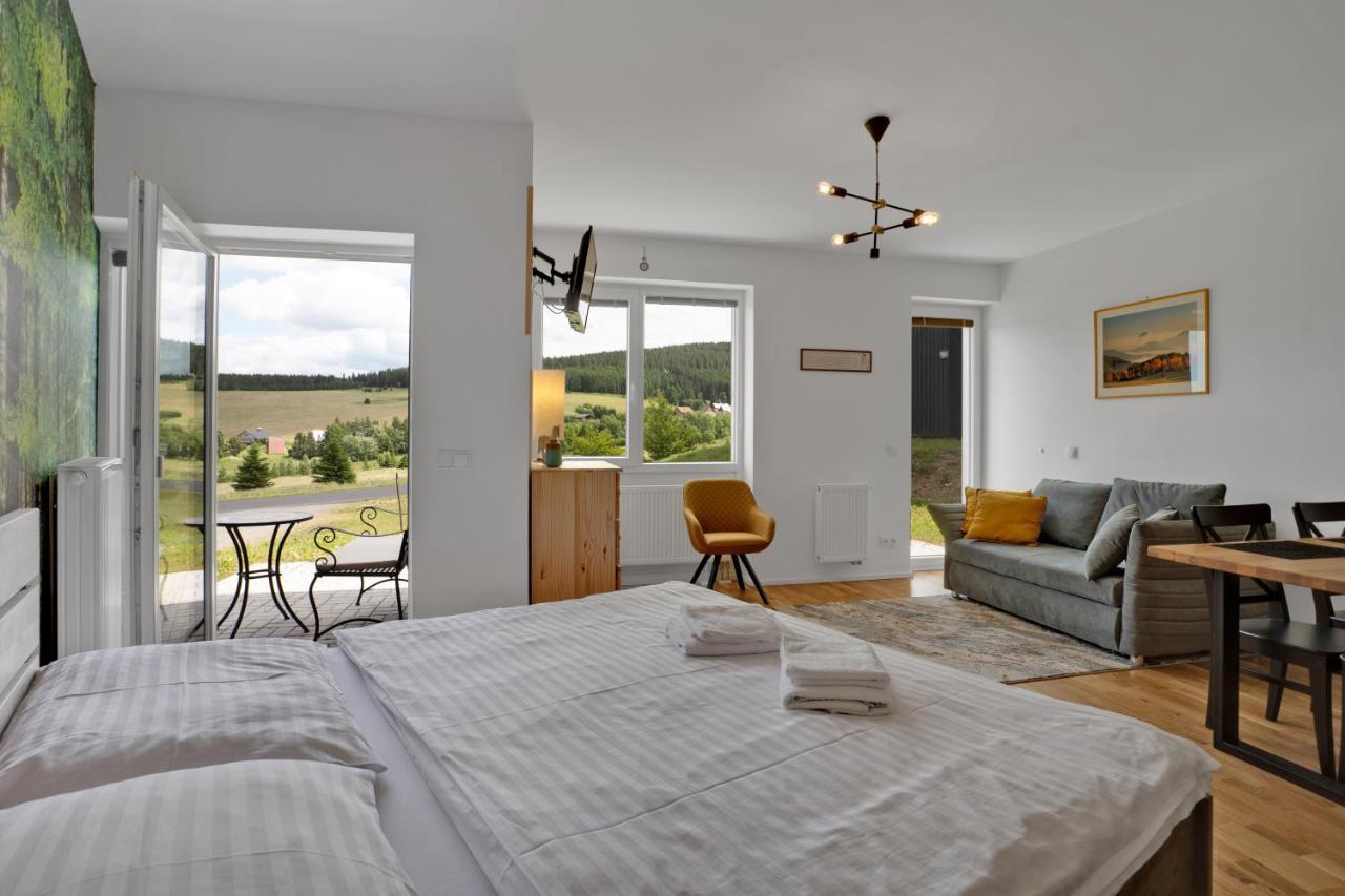 Meadows Apartments Klinovec Лоучна-под-Клиновцем Экстерьер фото
